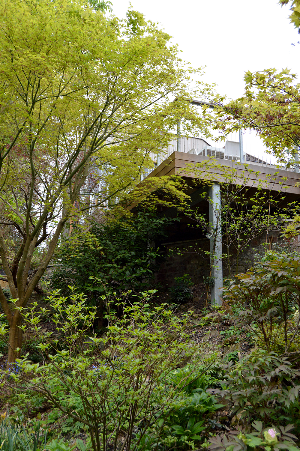 bristol hillside garden design cantilevered deck 